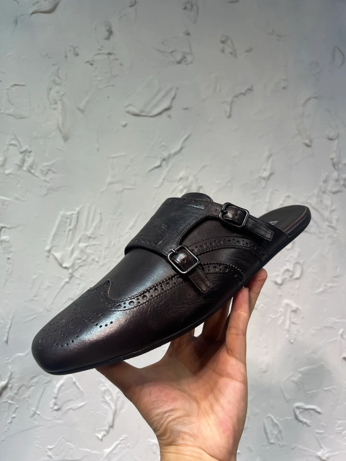 P780 prada derby2025 spring and autumn latest Prada slip-on retro men's Muleto shoes, Shuffle double-buckle Monk shoes, upper cowhide, lining and foot cowhide, rubber sole, black and brown 2-color original packaging Code number: 39-46